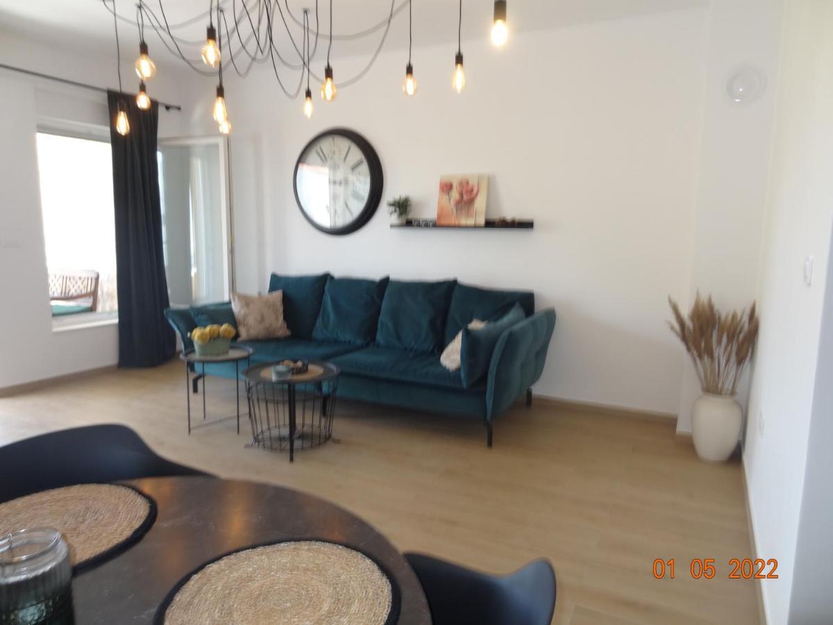 Fantazija Apartment Vodice Exterior photo